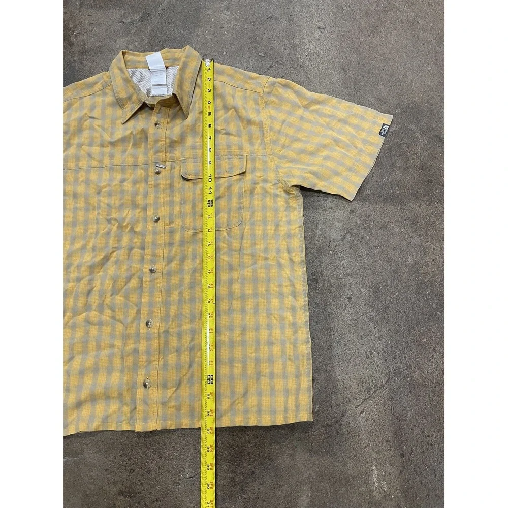 The‎ North Face Shirt Mens Medium Yellow Check Short Sleeve Button Up Hiking